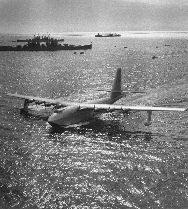 Hercules h-4 Spruce Goose