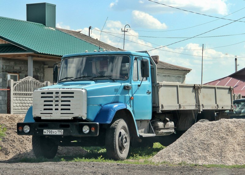 ЗИЛ 4331