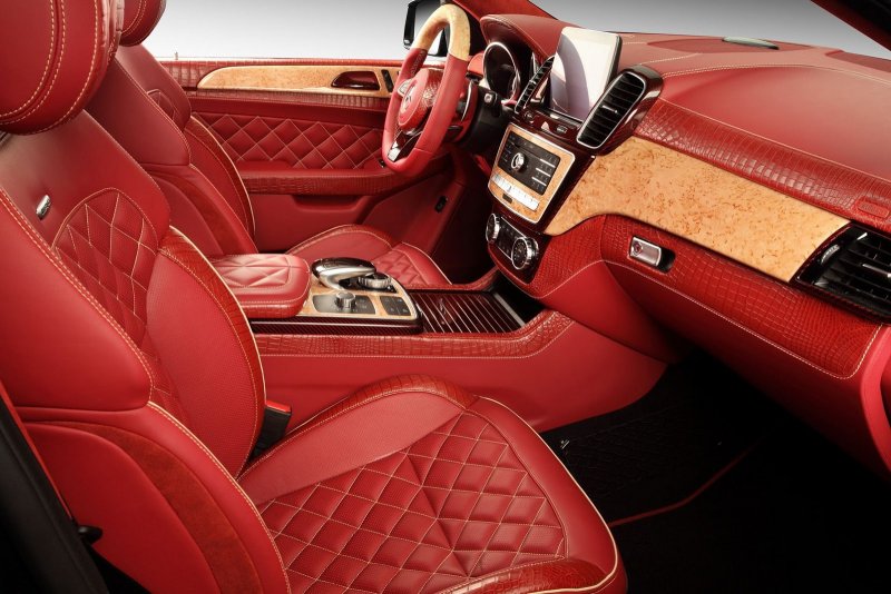 Mercedes GLE Coupe красный салон