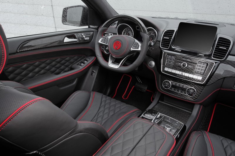 Mercedes Benz GLE 63s AMG Coupe салон