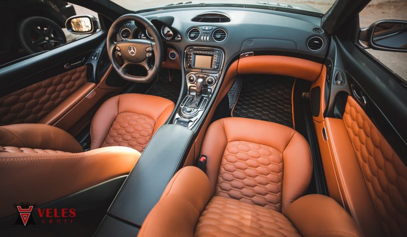 Mercedes-Benz SL 55 AMG салон