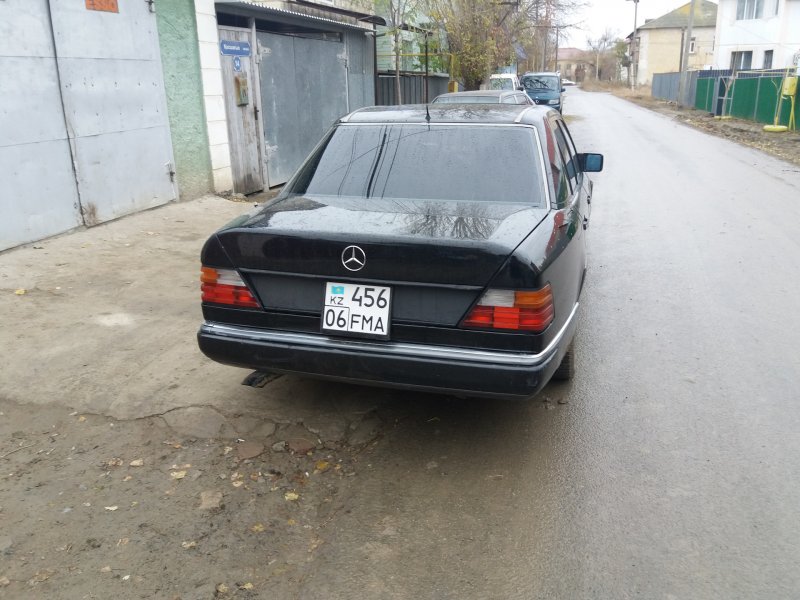 Цвет краски Barolorot w124