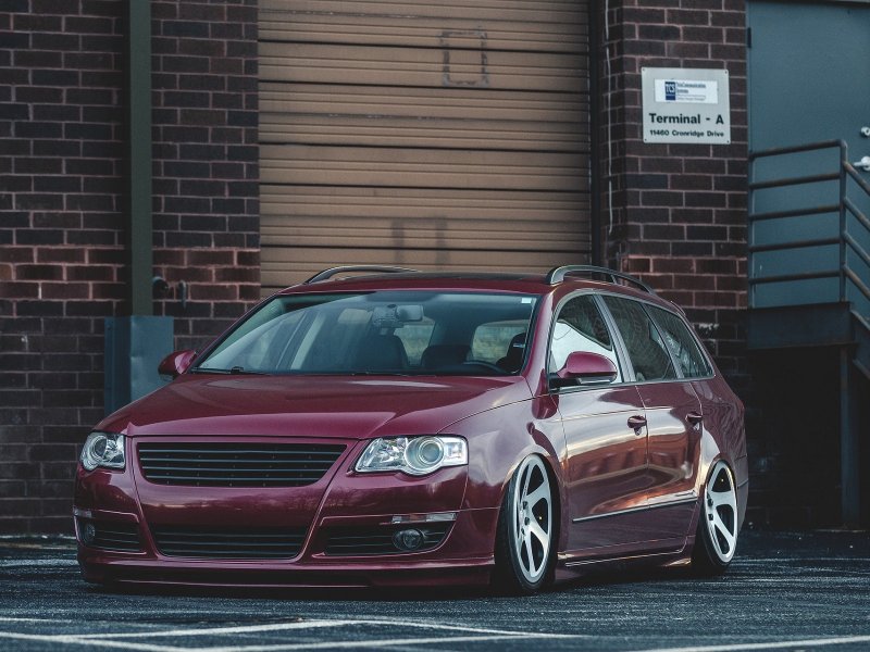 Volkswagen Passat b6 stance