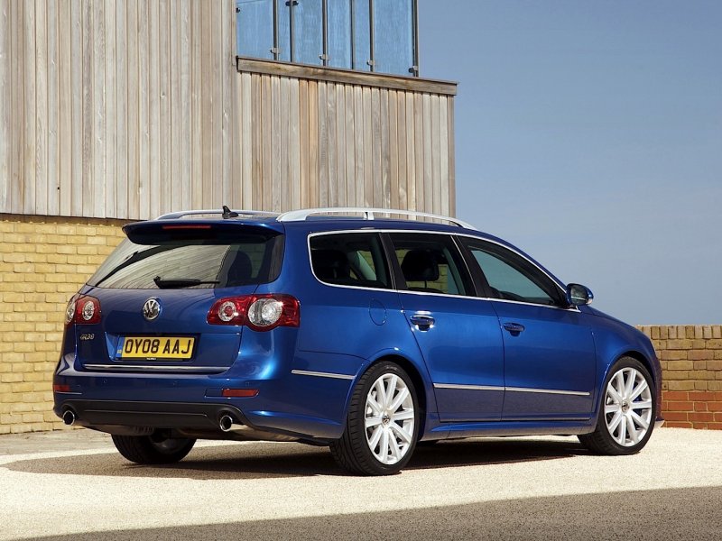 Volkswagen Passat variant r36