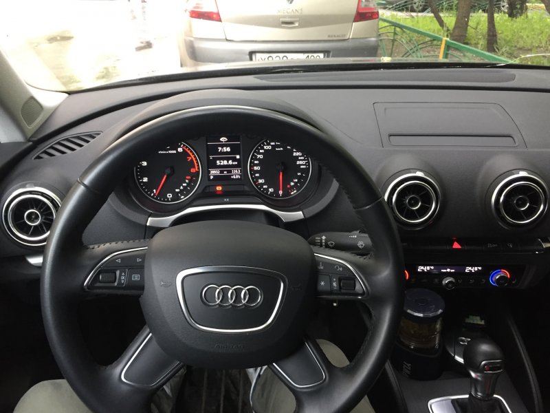 Audi a1 салон