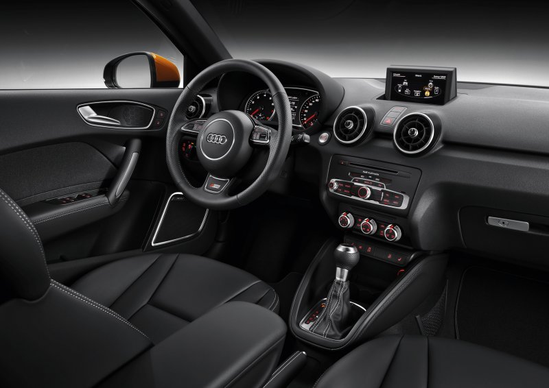 Audi a1 Sportback салон