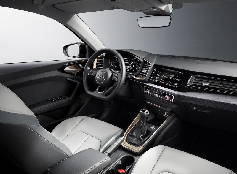 Audi a1 Sportback 2019 салон
