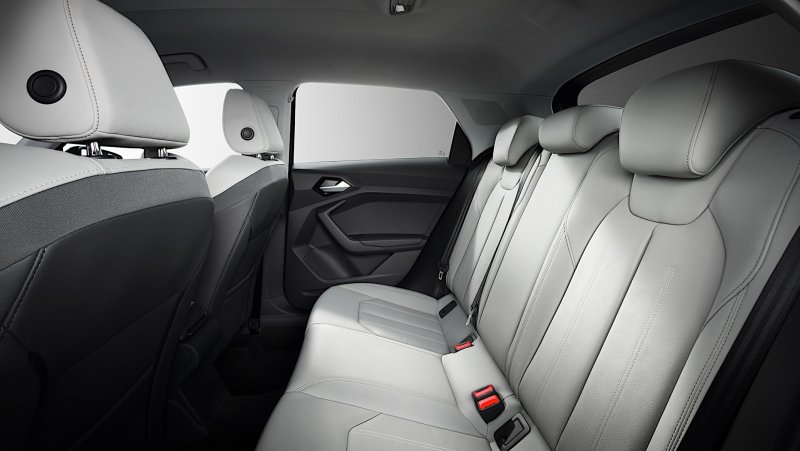 Audi a1 Sportback салон