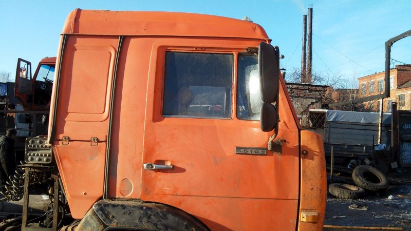 КАМАЗ 65206-s5