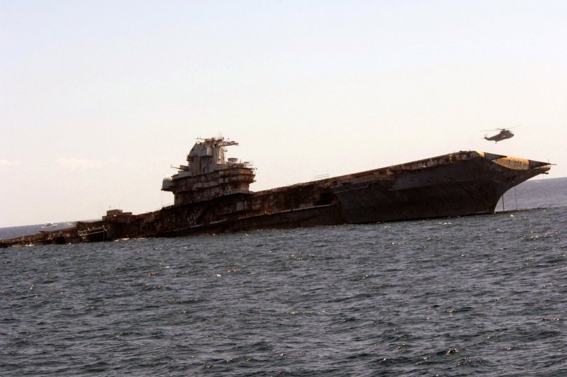 Авианосец США CVA 34 - USS Oriskany