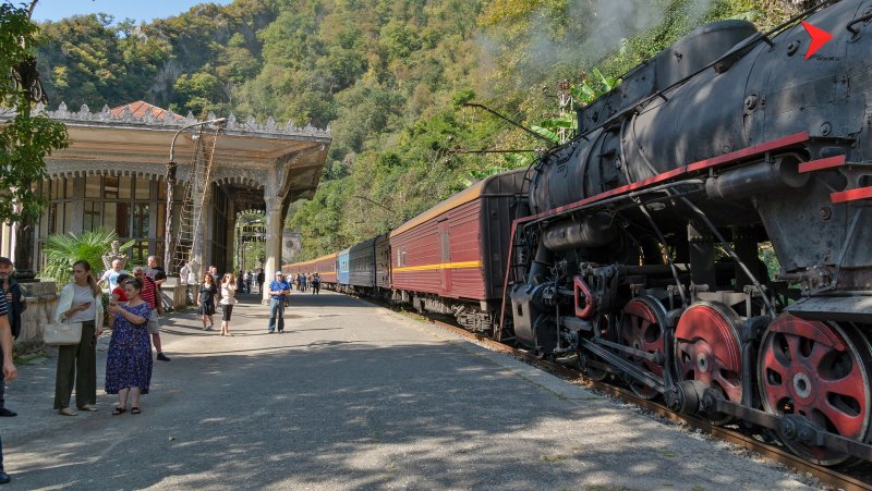 Ретро поезд Туапсе Гагры