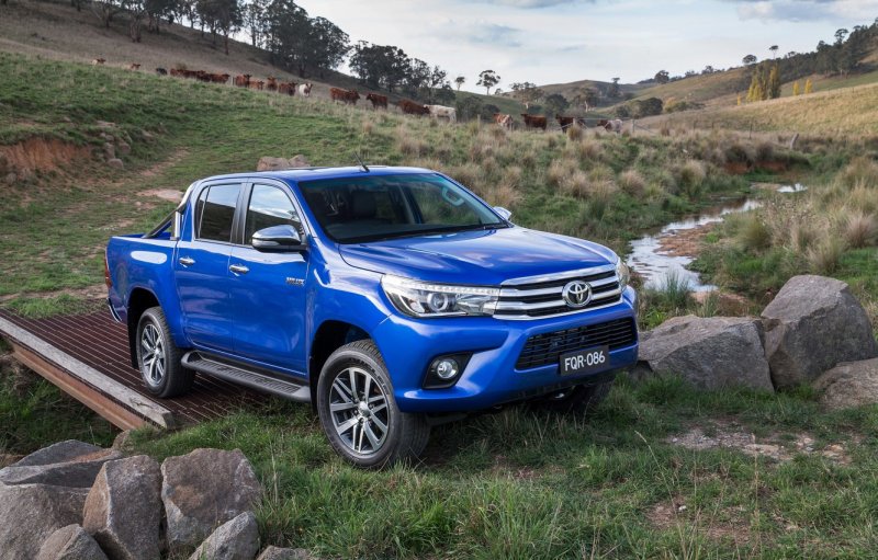 Toyota Hilux 2016