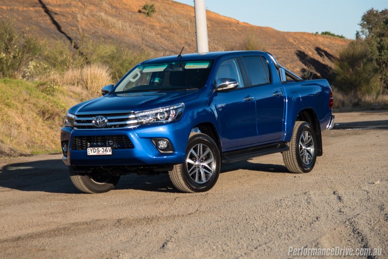 Toyota Hilux 2016