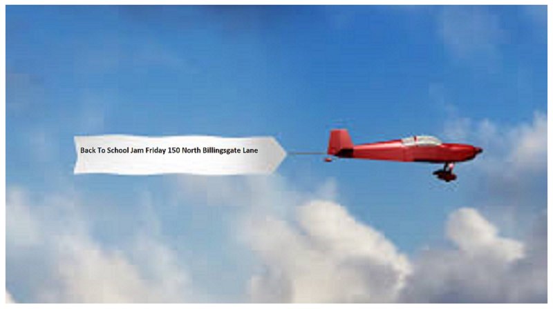 Самолет с плакатом в небе (28 фото) - красивые картинки и HD фото