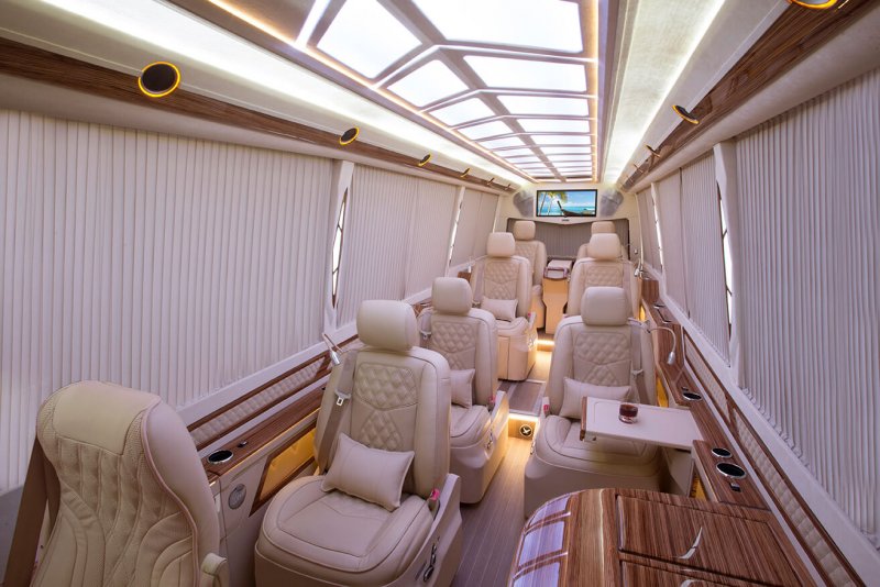 Салон Mercedes Sprinter VIP