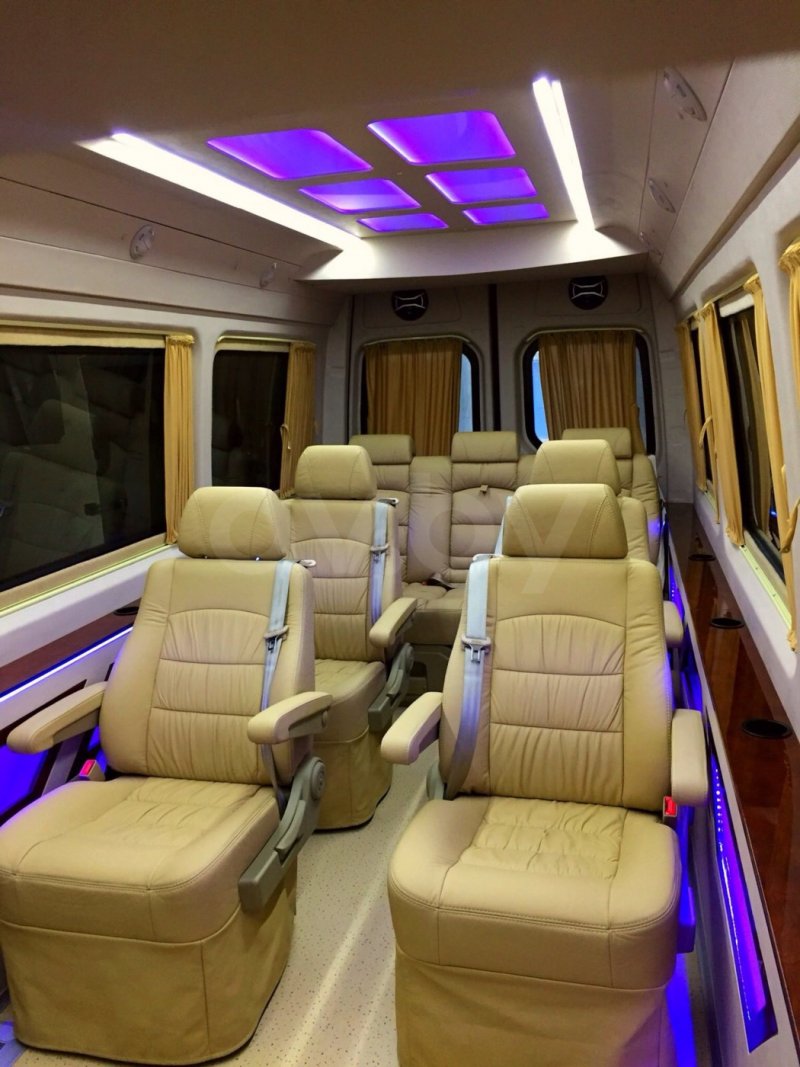 Мерседес Спринтер пассажирский VIP