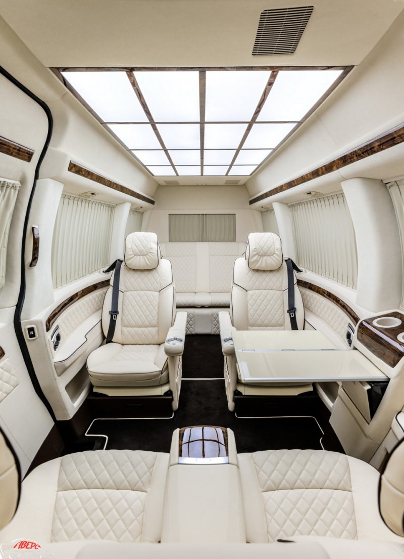 Mercedes Benz Sprinter VIP 2021 Interior