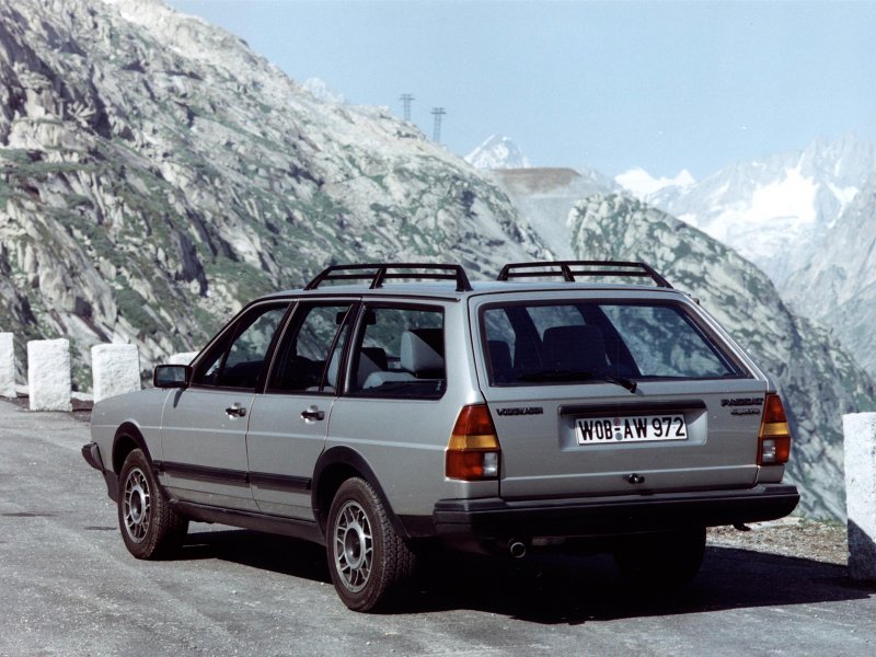 Volkswagen Passat b2 седан