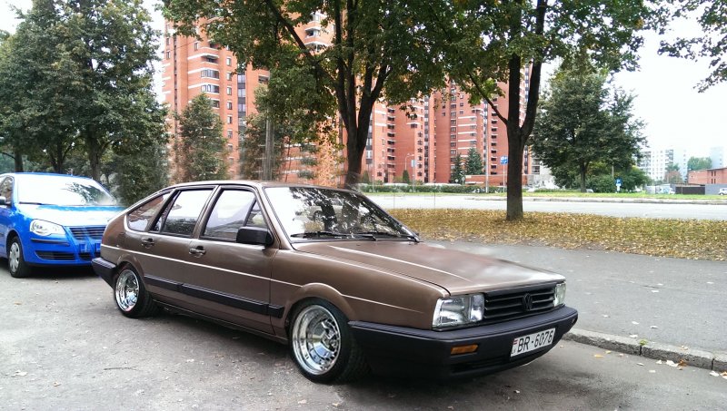 VW Quantum b2