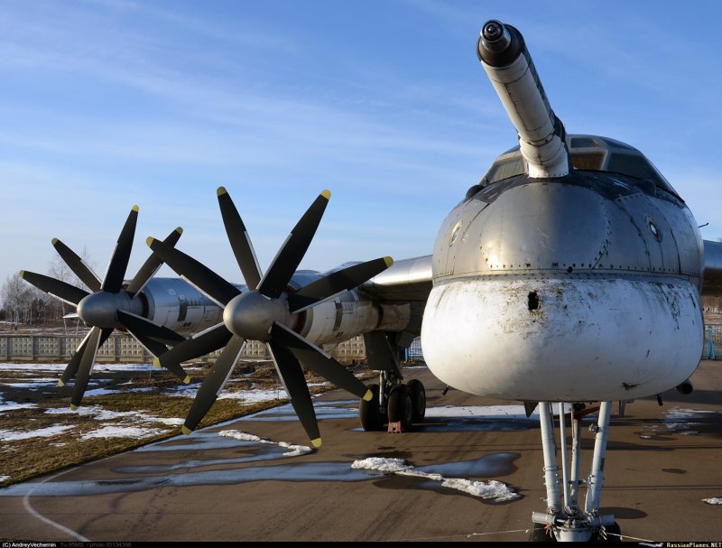 Самолет МС-21-310