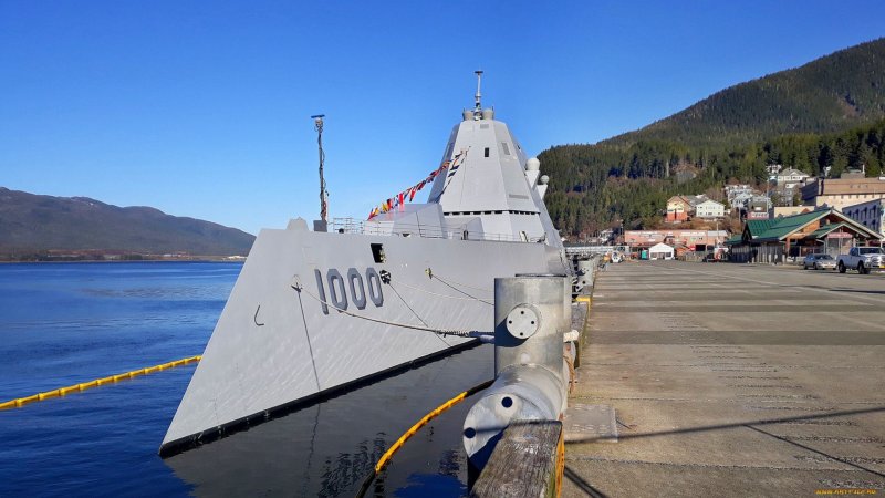 Миноносец DDG-1000 Zumwalt