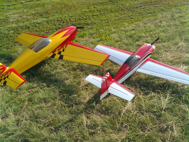 Extra 300 ra-1524g