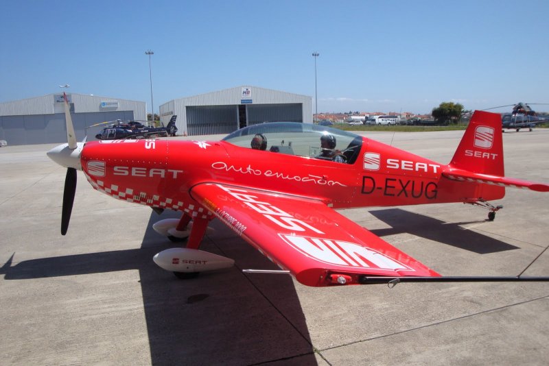 Extra 300l Aerobatic