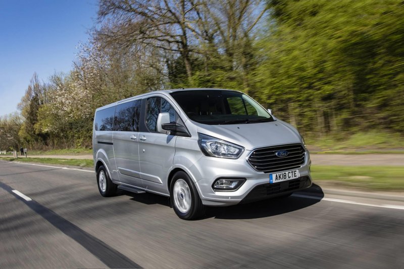 Ford Tourneo Custom 2020