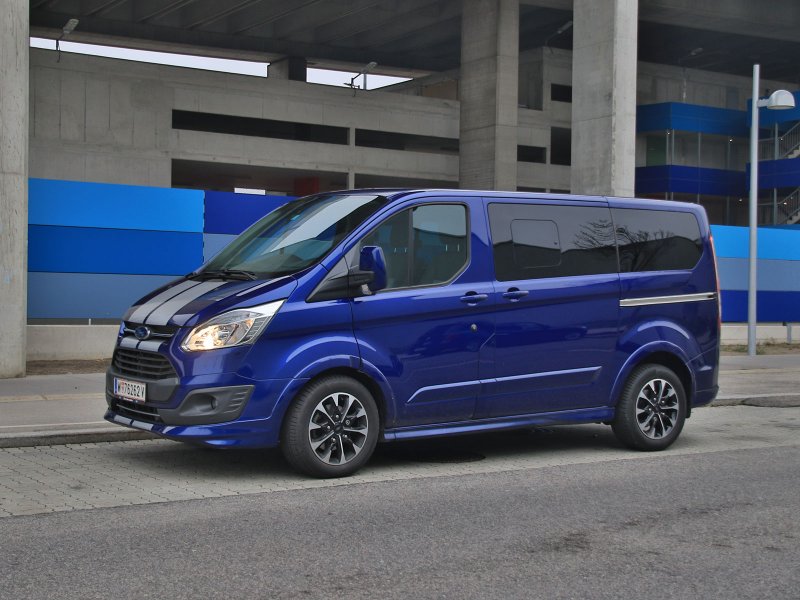 Ford Tourneo Custom