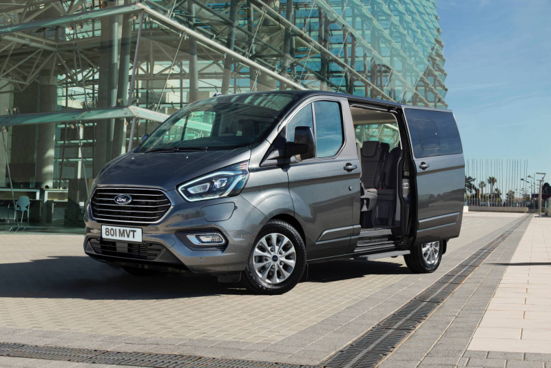 Ford Tourneo Custom 2020