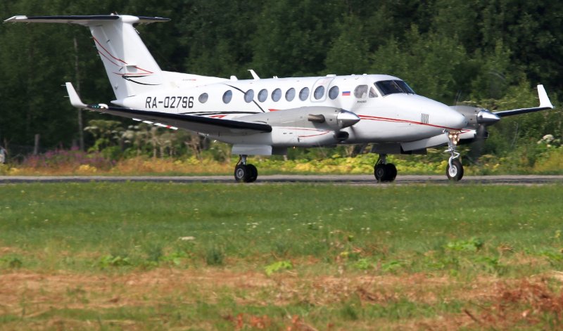 Beechcraft 350 super King Air ra-02814