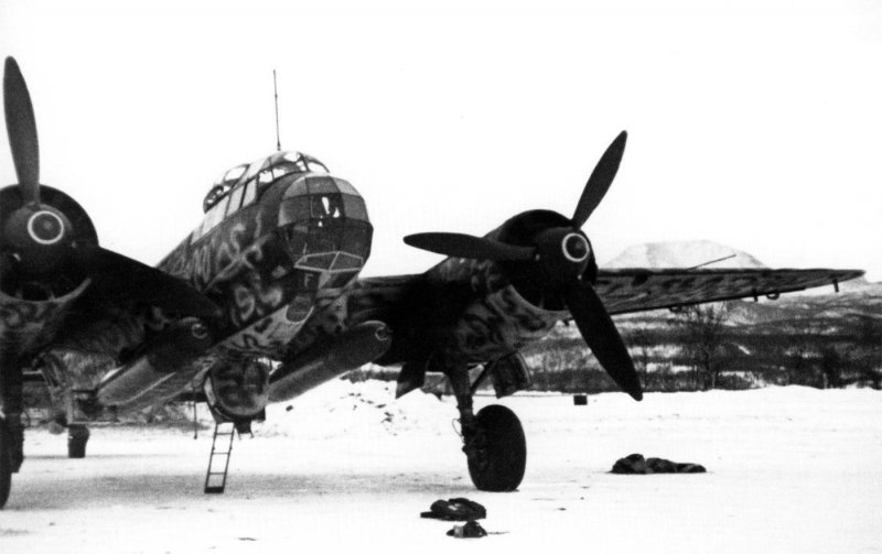 Немецкий бомбардировщик Юнкерс ju-88