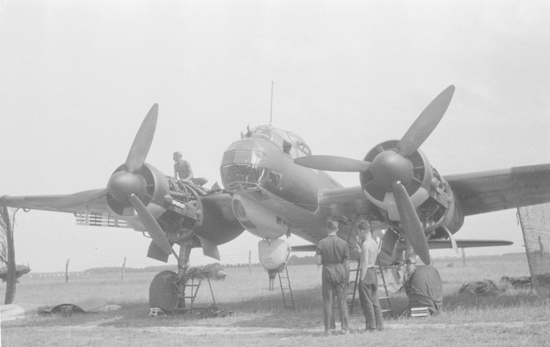 Немецкий бомбардировщик Юнкерс ju-88a4