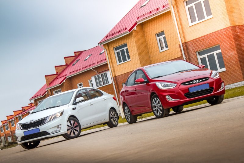 Kia Rio и Hyundai Solaris