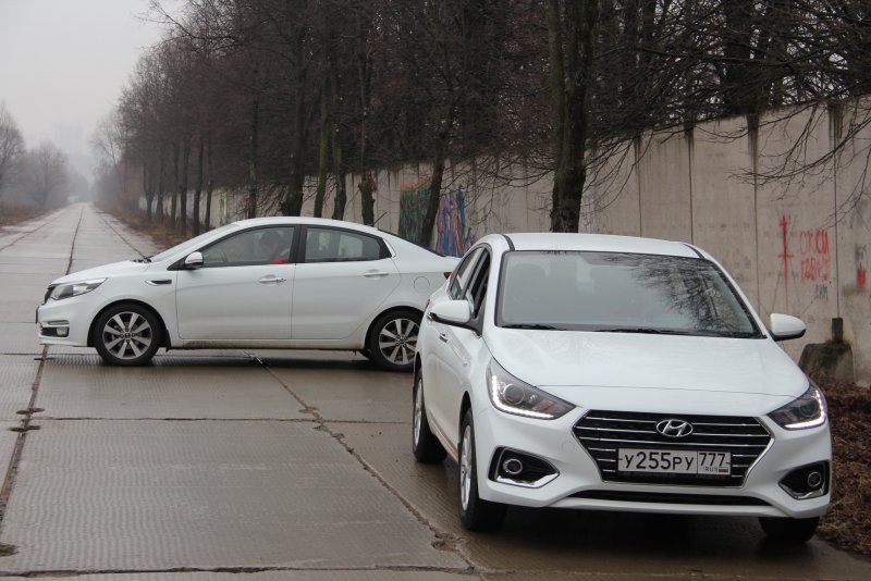 Kia Rio Hyundai Solaris 2017