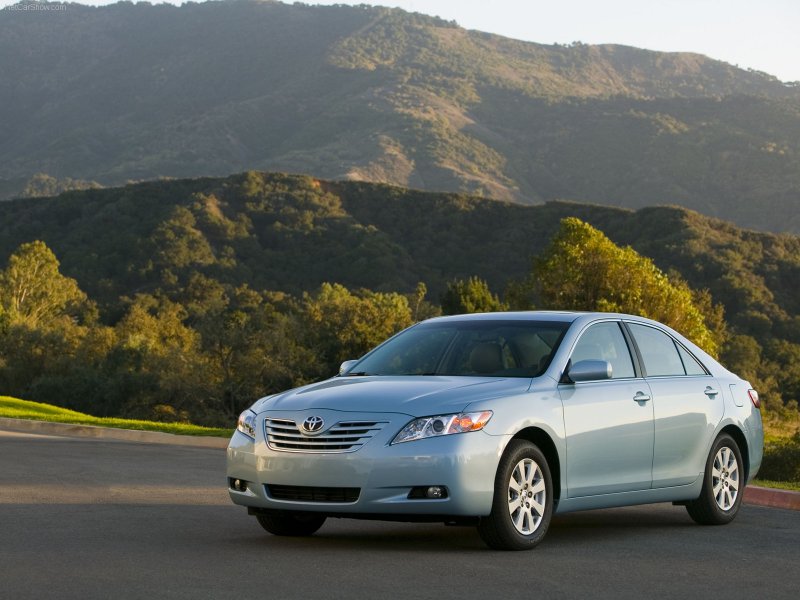 Toyota Camry 40