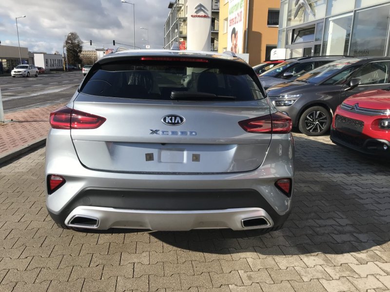 Kia Rio sleek Silver
