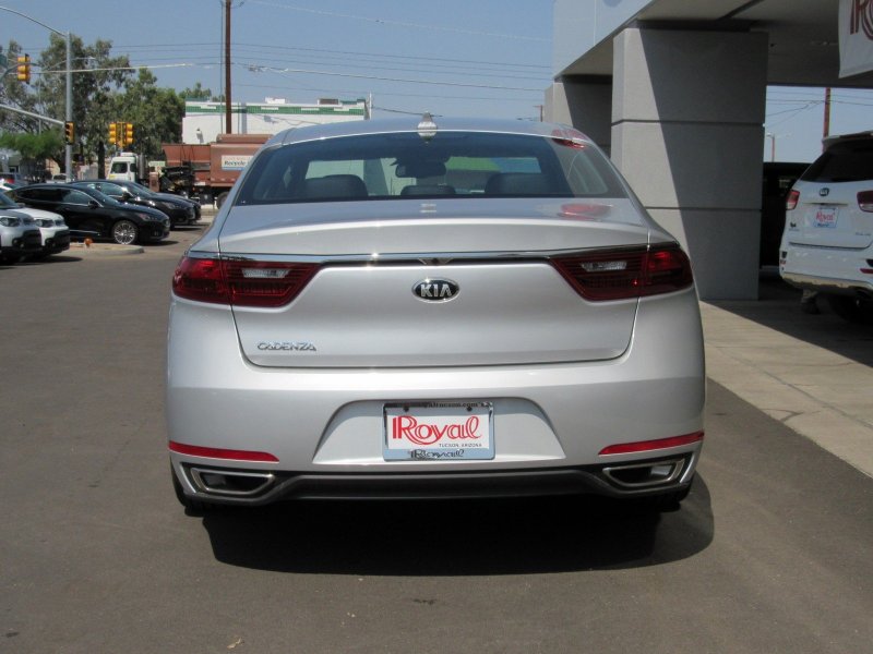 Kia k5 Silky Silver