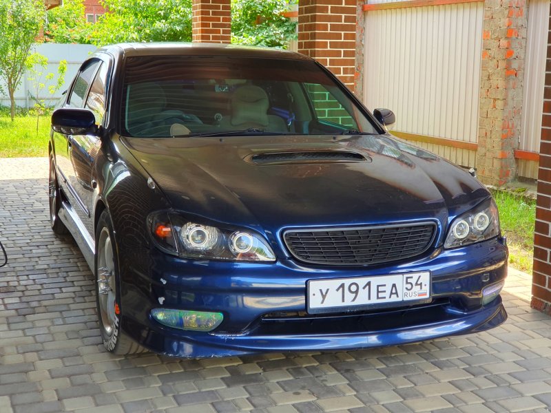 Nissan Цефиро а33