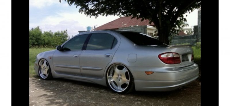 JDM Nissan maxima a33