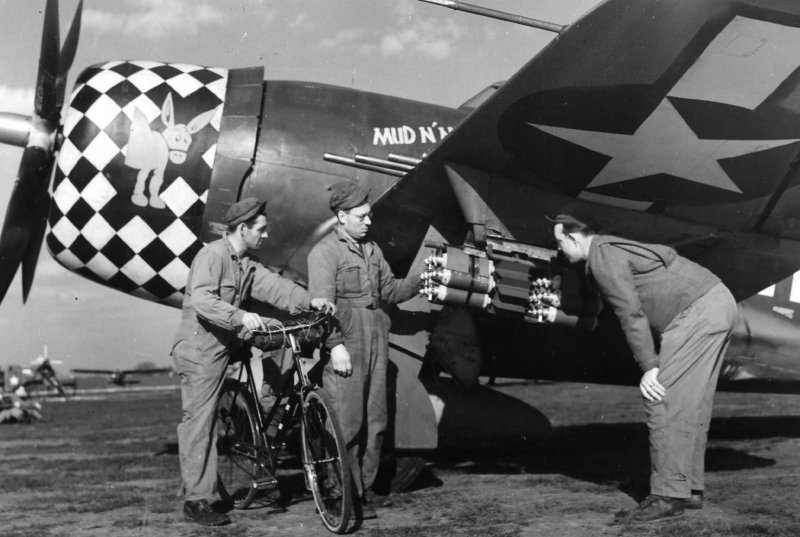 Истребитель p-47 Тандерболт