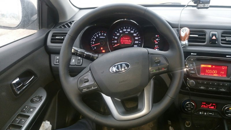 Kia Rio 2016 салон