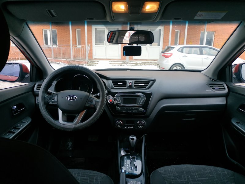 Kia Rio XLINE салон