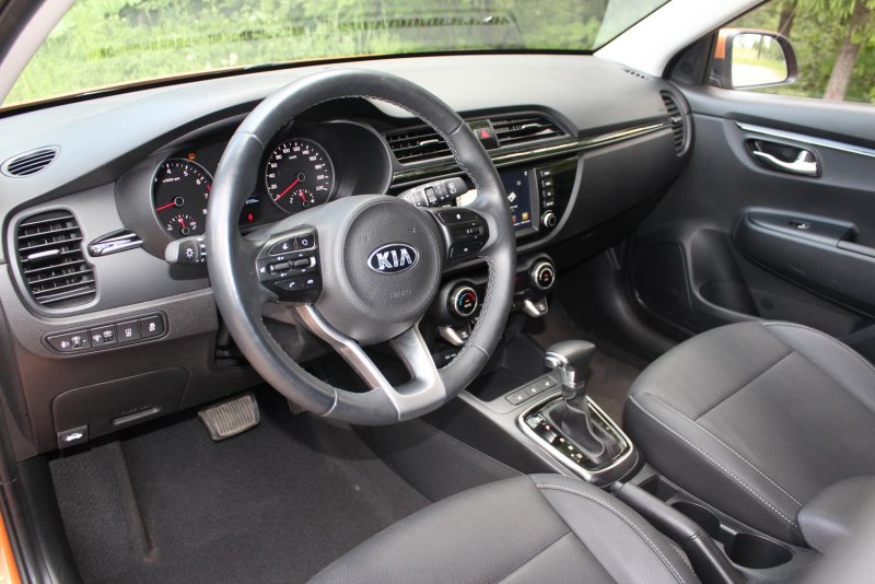 Kia Rio 4 салон