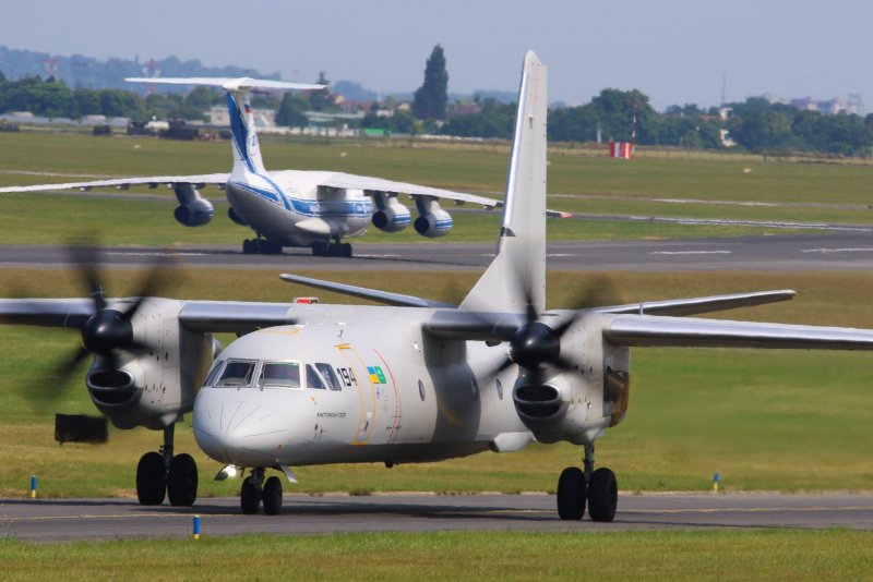 АН 225 В Толмачево