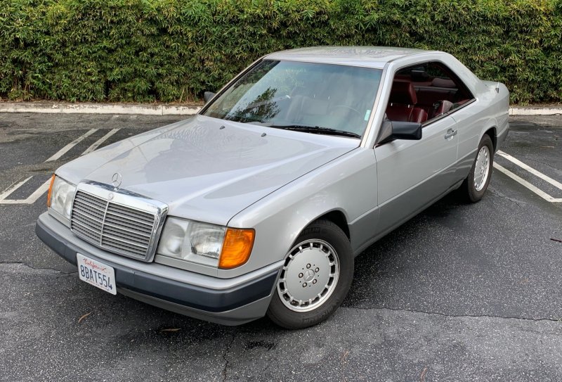 Mercedes Benz 1989