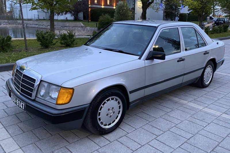 Mercedes-Benz 420sel