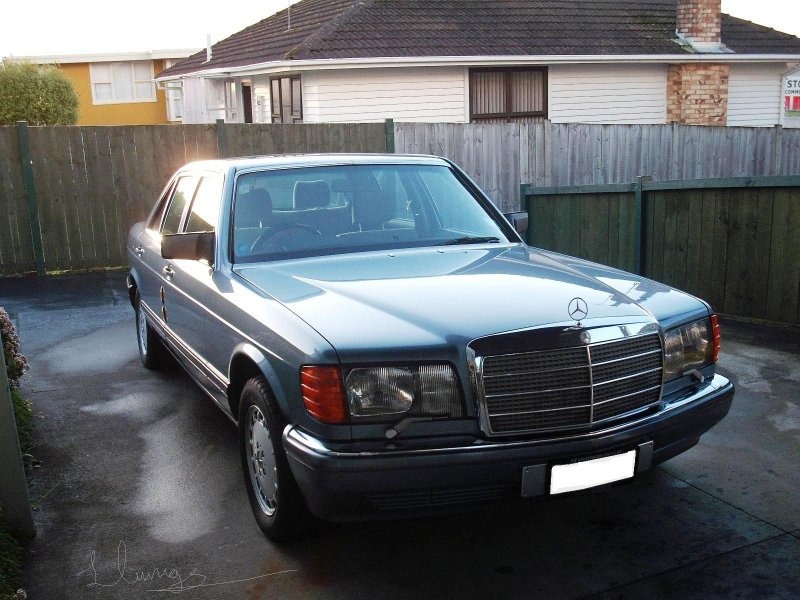 1989 Mercedes-Benz 560