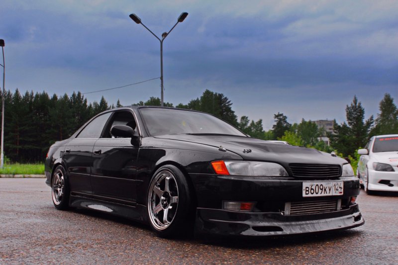 Toyota Mark 2 90 Tourer v