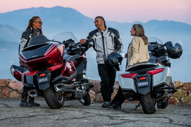 Хонда Gold Wing Tour 2021